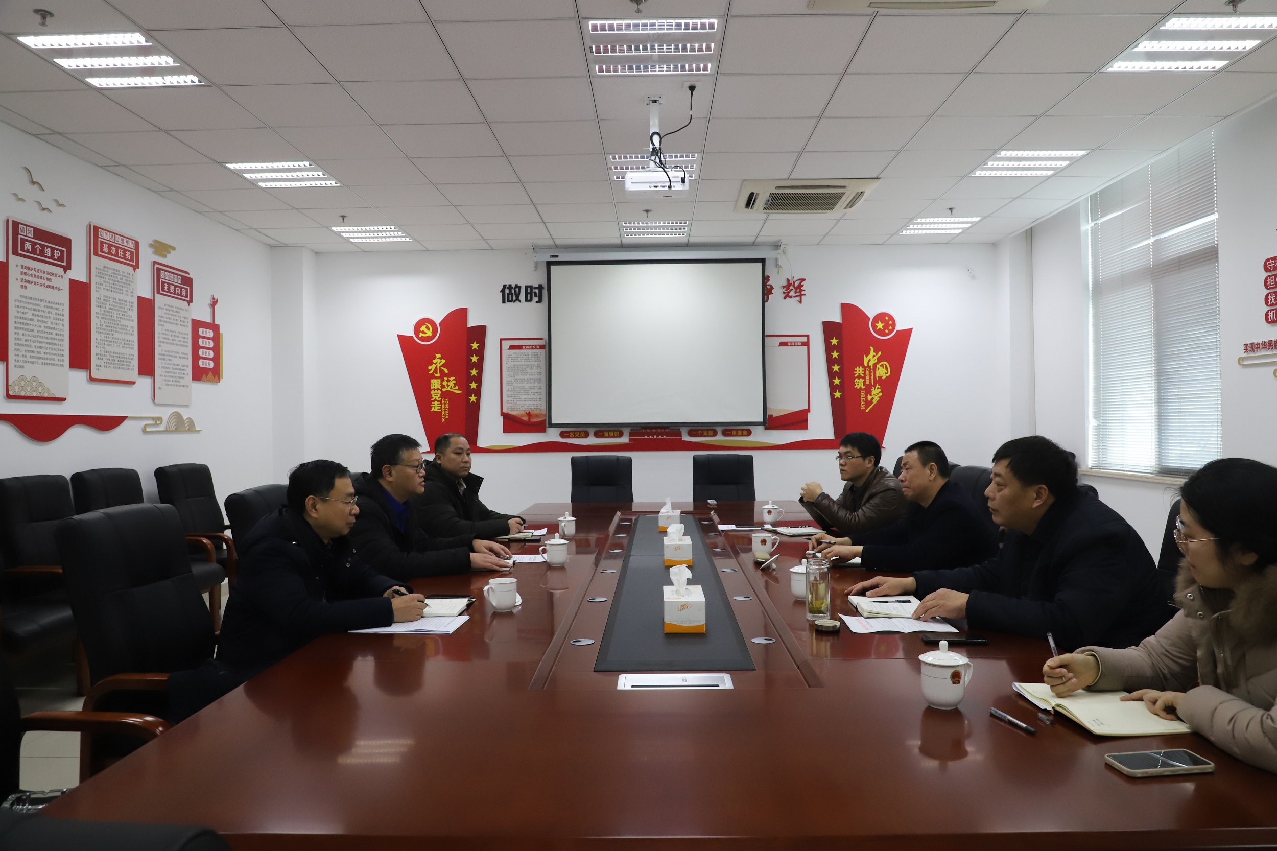 1612512160705760.jpg 2154564.jpg